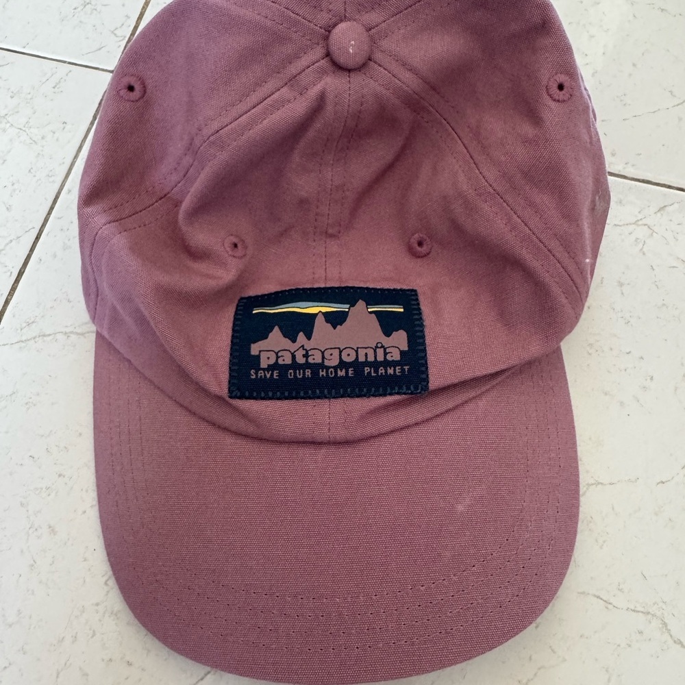 Patagonia Skyline Trad Cap in mauve - Picture 2 of 3